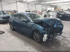 3MZBN1L37JM239322 2018 MAZDA 3