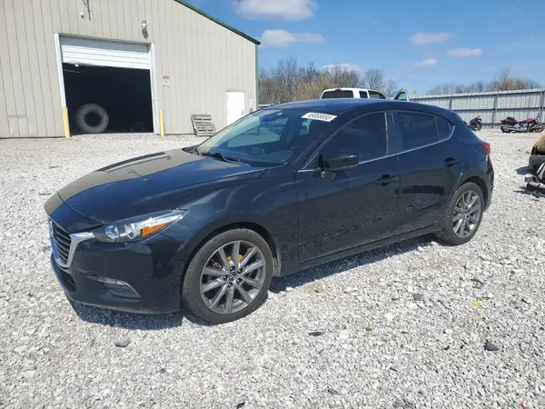 3MZBN1L37JM251843 2018 MAZDA 3 - Image 1