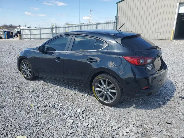 3MZBN1L37JM251843 2018 MAZDA 3 - Image 2