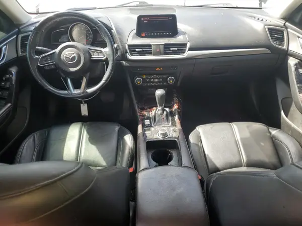3MZBN1L37JM251843 2018 MAZDA 3 - Image 8