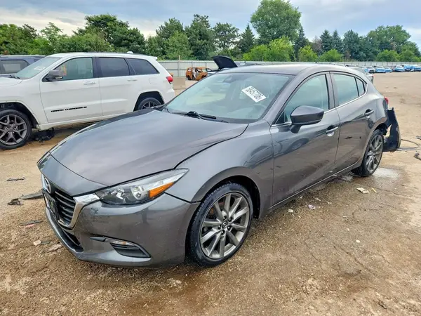 3MZBN1L37JM270005 2018 MAZDA 3 - Image 1
