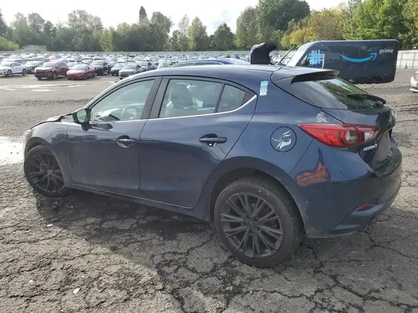 3MZBN1L37JM272921 2018 MAZDA 3 - Image 2