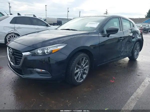 3MZBN1L37JM274894 2018 MAZDA 3 - Image 2