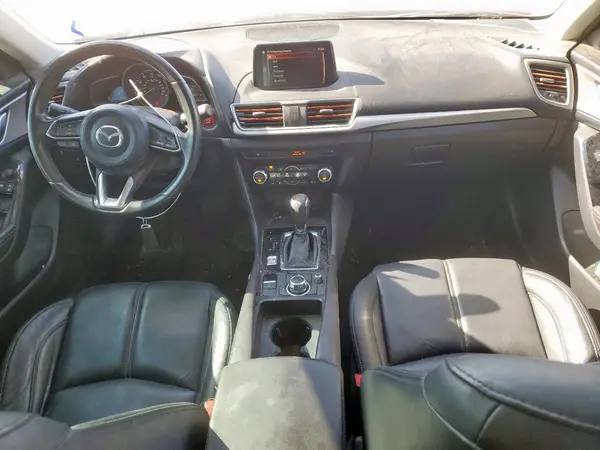 3MZBN1L38JM184671 2018 MAZDA 3 - Image 8