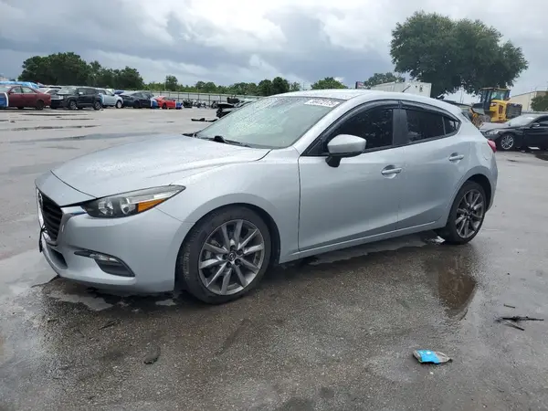 3MZBN1L38JM199204 2018 MAZDA 3 - Image 1