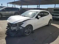 3MZBN1L38JM209682 2018 MAZDA 3