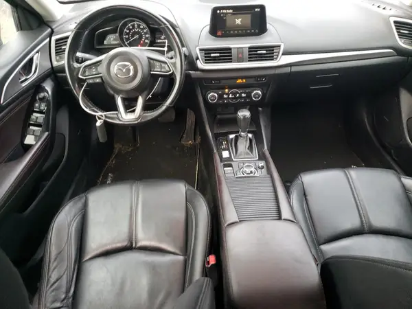 3MZBN1L38JM211724 2018 MAZDA 3 - Image 8