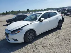 3MZBN1L38JM215563 2018 MAZDA 3