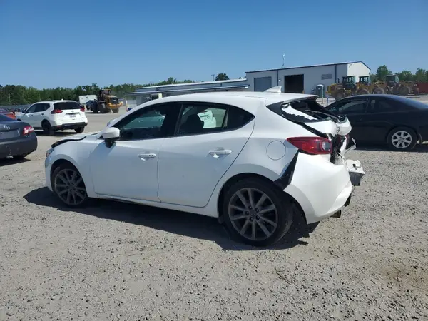 3MZBN1L38JM215563 2018 MAZDA 3 - Image 2