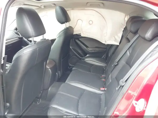 3MZBN1L38JM224604 2018 MAZDA 3 - Image 8