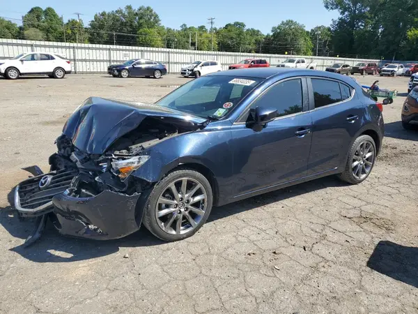 3MZBN1L38JM228474 2018 MAZDA 3 - Image 1