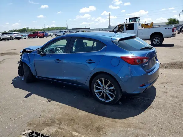 3MZBN1L38JM242441 2018 MAZDA 3 - Image 2