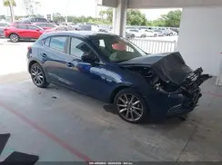 3MZBN1L38JM250443 2018 MAZDA 3