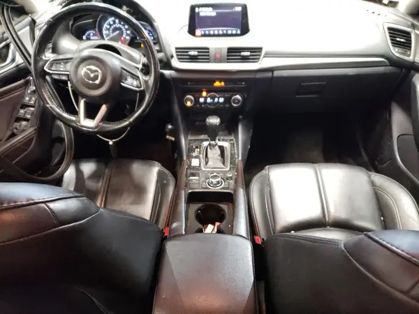 3MZBN1L38JM251642 2018 MAZDA 3 - Image 8