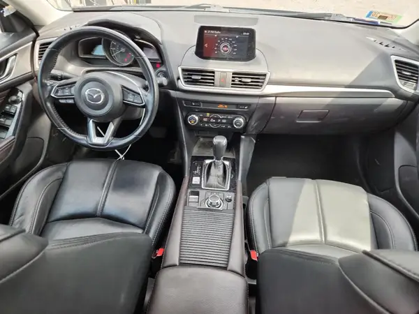 3MZBN1L38JM252032 2018 MAZDA 3 - Image 8