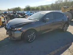 3MZBN1L38JM256873 2018 MAZDA 3