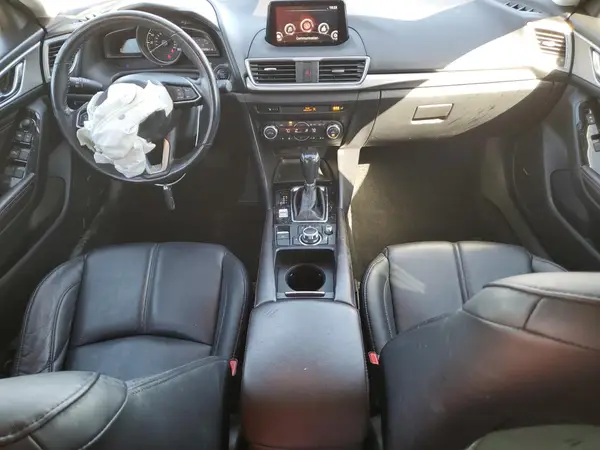3MZBN1L38JM256873 2018 MAZDA 3 - Image 8
