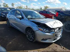 3MZBN1L38JM266657 2018 MAZDA 3