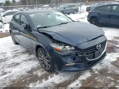 3MZBN1L38JM273771 2018 MAZDA 3