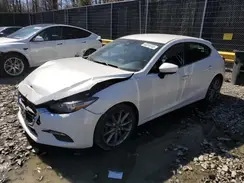 3MZBN1L38JM275763 2018 MAZDA 3
