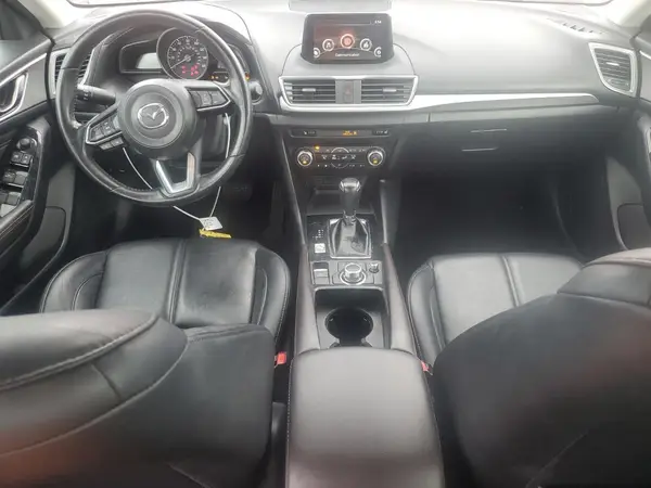 3MZBN1L39JM163392 2018 MAZDA 3 - Image 8