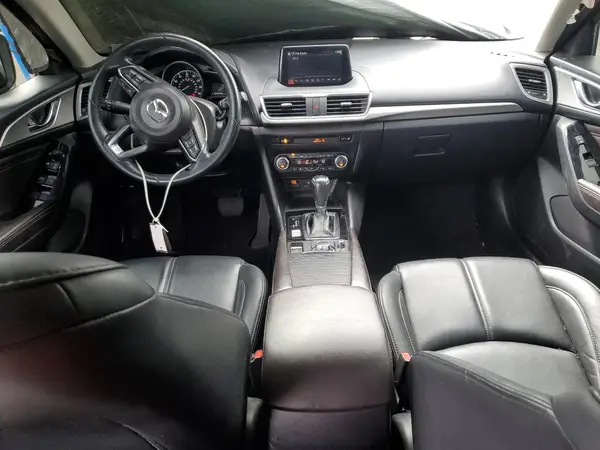 3MZBN1L39JM183660 2018 MAZDA 3 - Image 8