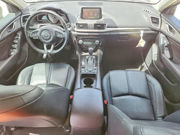 3MZBN1L39JM202353 2018 MAZDA 3 - Image 8