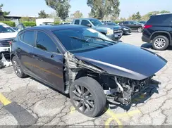 3MZBN1L39JM208928 2018 MAZDA 3
