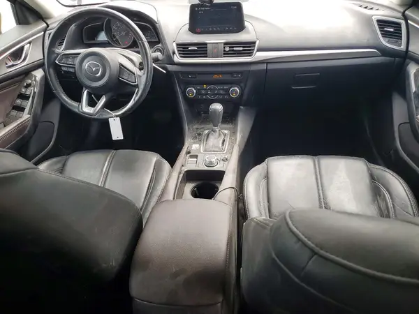 3MZBN1L39JM210663 2018 MAZDA 3 - Image 8