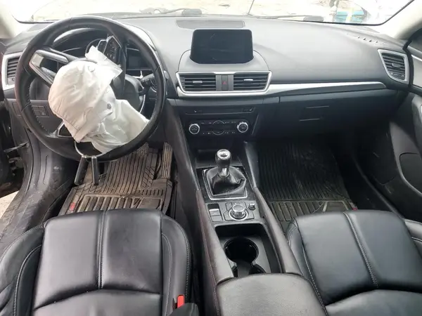 3MZBN1L39JM234381 2018 MAZDA 3 - Image 8