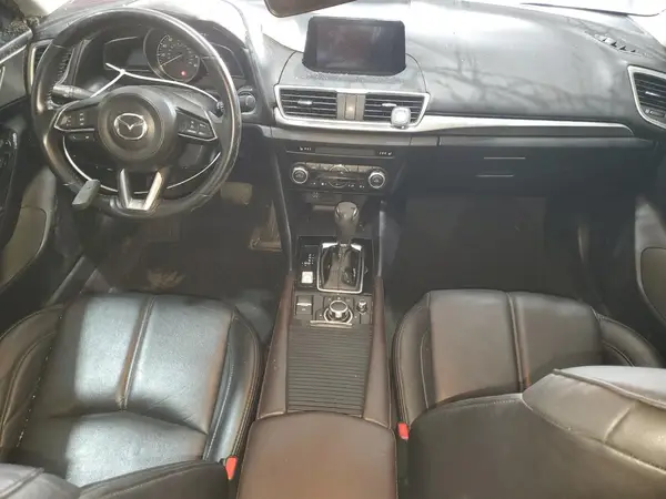3MZBN1L39JM239015 2018 MAZDA 3 - Image 8