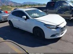 3MZBN1L39JM245817 2018 MAZDA 3
