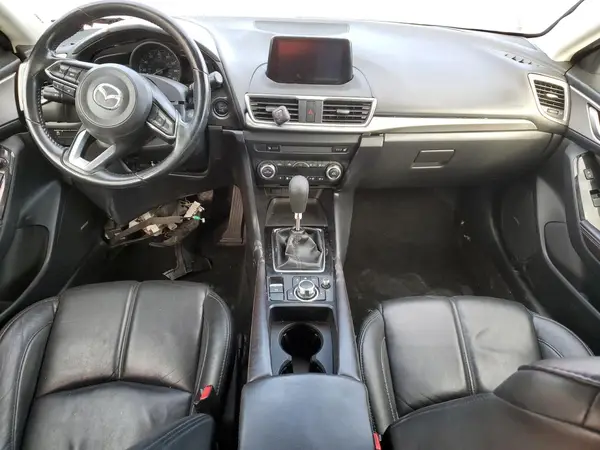 3MZBN1L39JM255859 2018 MAZDA 3 - Image 8