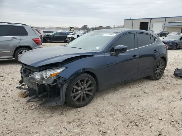 3MZBN1L39JM256350 2018 MAZDA 3 - Image 1