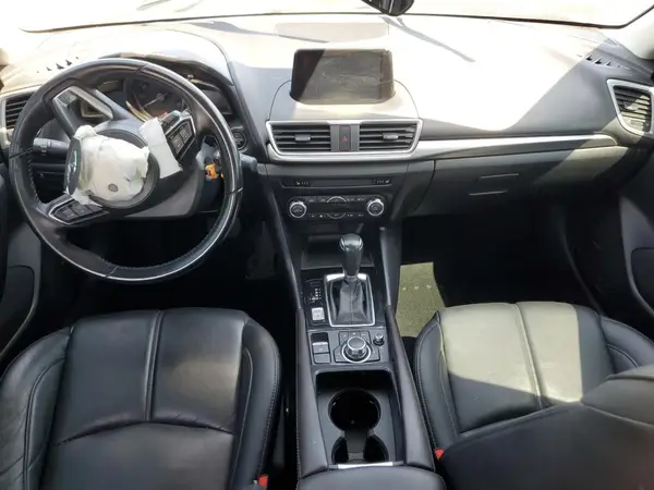 3MZBN1L39JM268739 2018 MAZDA 3 - Image 8