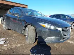 3MZBN1L3XJM164387 2018 MAZDA 3