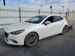 3MZBN1L3XJM165524 2018 MAZDA 3