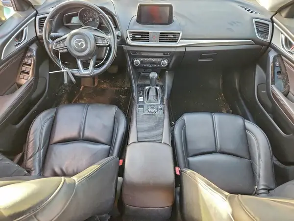 3MZBN1L3XJM169668 2018 MAZDA 3 - Image 8