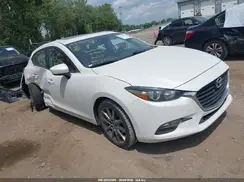 3MZBN1L3XJM172053 2018 MAZDA 3