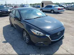 3MZBN1L3XJM182856 2018 MAZDA 3