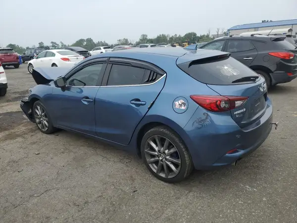 3MZBN1L3XJM194361 2018 MAZDA 3 - Image 2