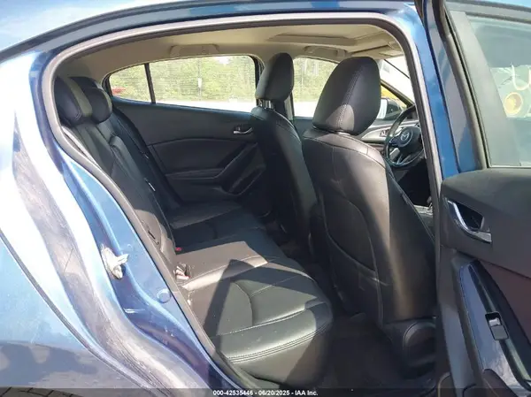 3MZBN1L3XJM200417 2018 MAZDA 3 - Image 8
