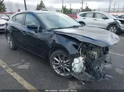 3MZBN1L3XJM200885 2018 MAZDA 3