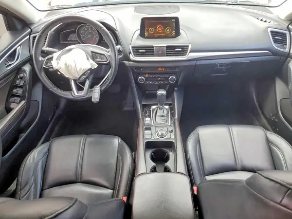 3MZBN1L3XJM203916 2018 MAZDA 3 - Image 8