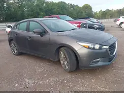 3MZBN1L3XJM211904 2018 MAZDA 3