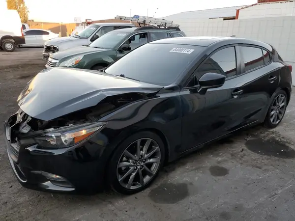 3MZBN1L3XJM259905 2018 MAZDA 3 - Image 1