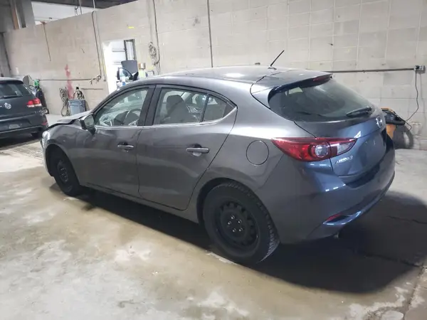3MZBN1L3XJM266336 2018 MAZDA 3 - Image 2
