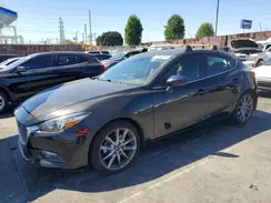 3MZBN1L3XJM267065 2018 MAZDA 3