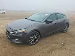 3MZBN1L3XJM269785 2018 MAZDA 3
