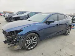 3MZBN1L3XJM270564 2018 MAZDA 3